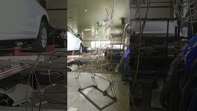 Оленёнок Чекереме* садовая скульптура из проволоки своими руками ? смотреть онлайн