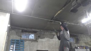 Очень мощная лебедка чтобы затягивать автомобили. Как повесить лебедку(кран-балку) в гараже.