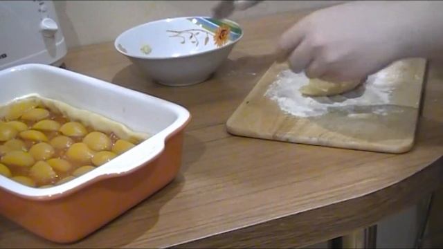Пирог с морошкой и абрикосами. Дело было вечером. Шмелик. смотреть онлайн