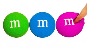 УЧИТЬ ЦВЕТА кинетический песок с игрушками МАША И МЕДВЕДЬ ЛУНТИК СОЮЗМУЛЬТФИЛЬМ