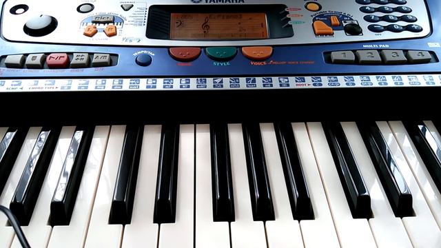 Yamaha PSR 260. Звуки, голоса и тоны. Часть 1. смотреть онлайн
