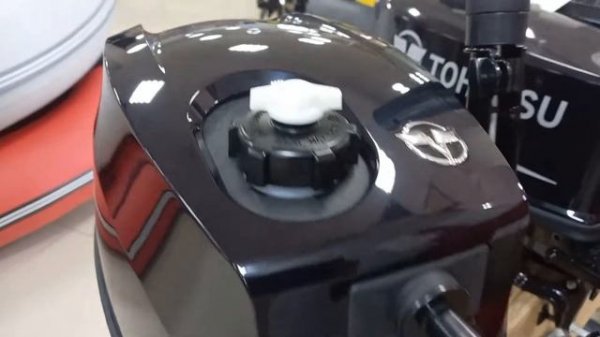 Четырехтактный лодочный мотор Tohatsu MFS 6 DD