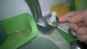 Плохо льется вода из крана смесителя