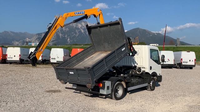 NISSAN NV400 SCARRABILE смотреть онлайн