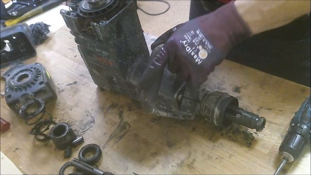 How to disassemble BOSCH GSH 11 E demolition hammer power tool burned field смотреть онлайн