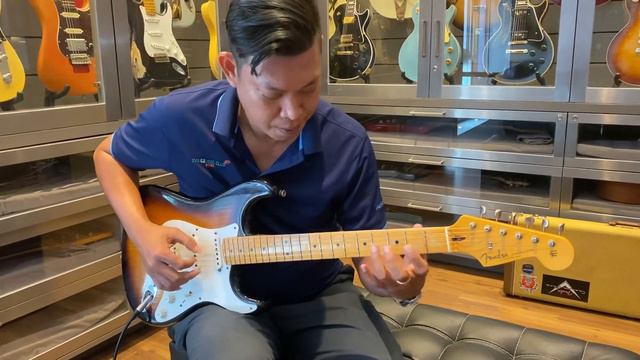 ชะตาชีวิต/Fender Custom Shop Journeyman Relic Eric Clapton 2-Color Sunburst 2018 S/N#537676 смотреть онлайн