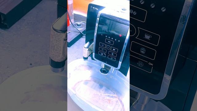 кофемашина delonghi dinamica ошибка мигают три индикатора смотреть онлайн
