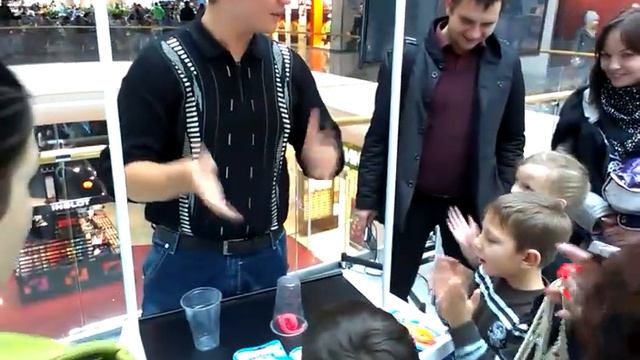 Пушистик Байла в Киеве!!! ТРЦ Ocean Plaza смотреть онлайн