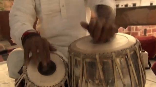 Eyes Open Level 3 Video 3 2 A world of music смотреть онлайн