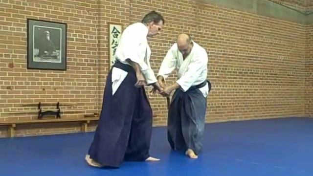 Aikido of Tucson, Robert Miller Sensei, Tanto Dori Yokomenuchi Shihonage смотреть онлайн