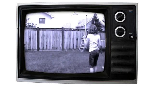 Thomas doing Livin la vida loca смотреть онлайн