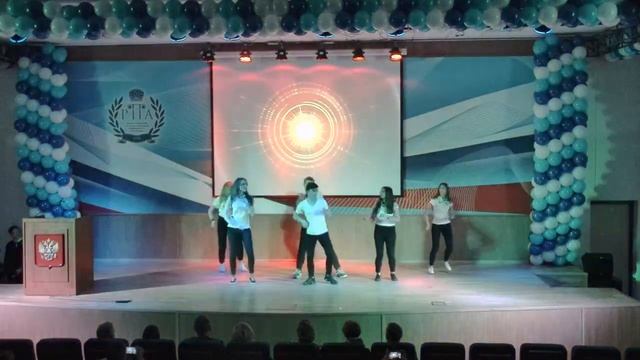 Прямая трансляция с посвящения в студенты колледжа смотреть онлайн
