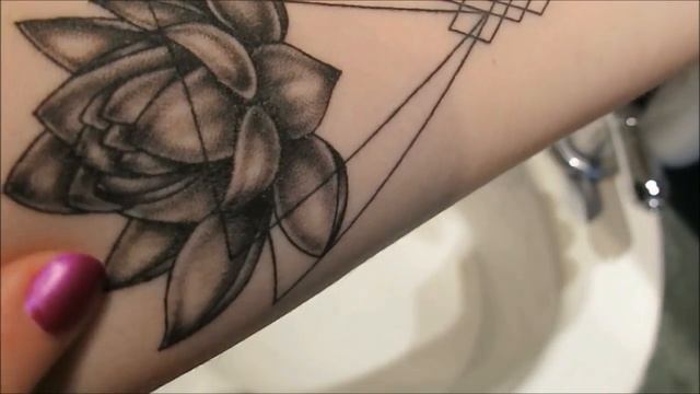 Tattoo Healing Process | day by day смотреть онлайн