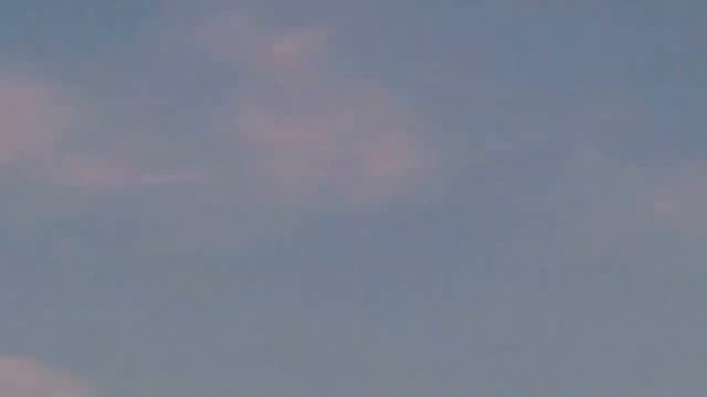 ПОЛЕТ СТРИЖЕЙ НА ЗАКАТЕ смотреть онлайн