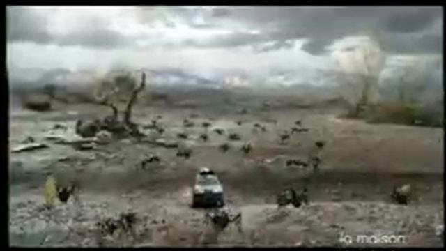 Commercial for the Saturn Vue featuring giant ants, filmed in collaboration with our lab смотреть онлайн
