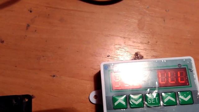 Схема подключения к 12V Двухканального цифрового реле-регулятора температуры ZFX ST3012 смотреть онлайн