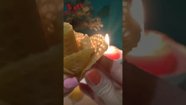 РОЗА. Просто красивая свеча из вощины??? смотреть онлайн