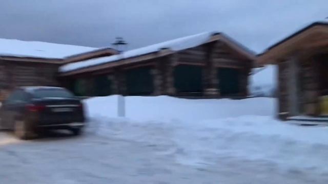 Green Club Family катаемся на снегоходе и банане. смотреть онлайн