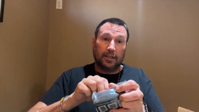 Unboxing: Canon EOS 5D Mark IV