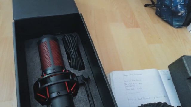 UNBOXING (Hyperx Quadcast) смотреть онлайн