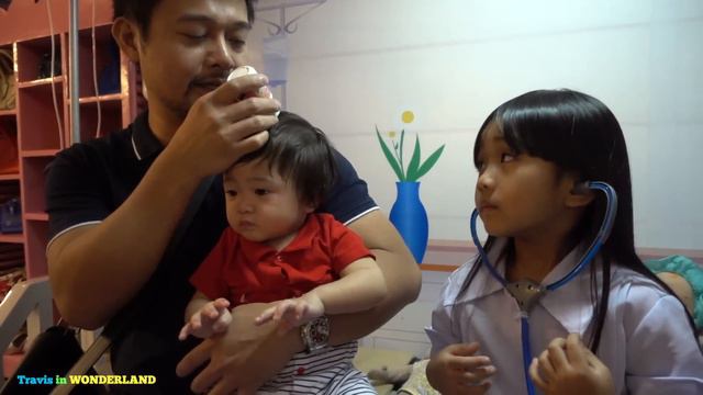 BABY TRAVIS at INDOOR PLAYGROUND смотреть онлайн