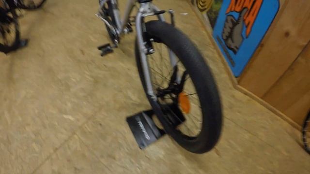 Early Rider Belter 20 inch Kinderfiets. https://Rat-Bikes.com смотреть онлайн