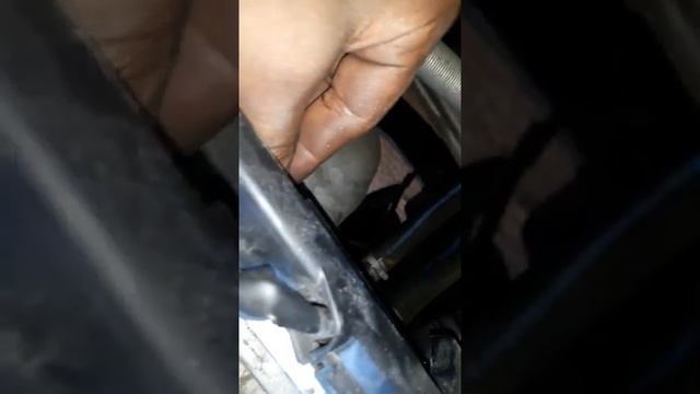 Valve cover gasket replacement for 04 honda crv prt. 1