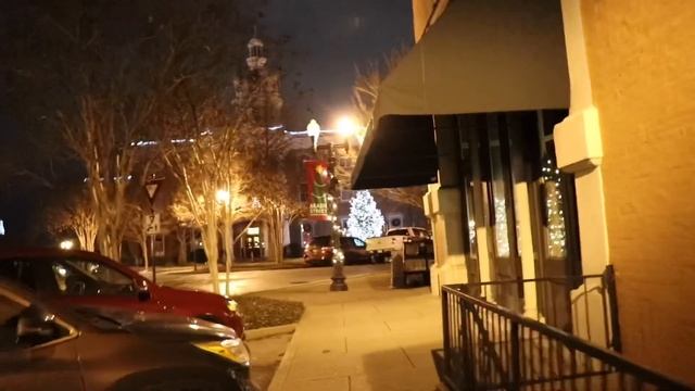 Как Украшают Дома к Рождеству в США. Идем искать самый красивый дом смотреть онлайн