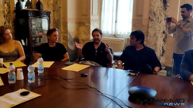 Film a Sanremo - 2Win - Riccardo Scamarcio, Sanremo 16 giugno 2022 смотреть онлайн