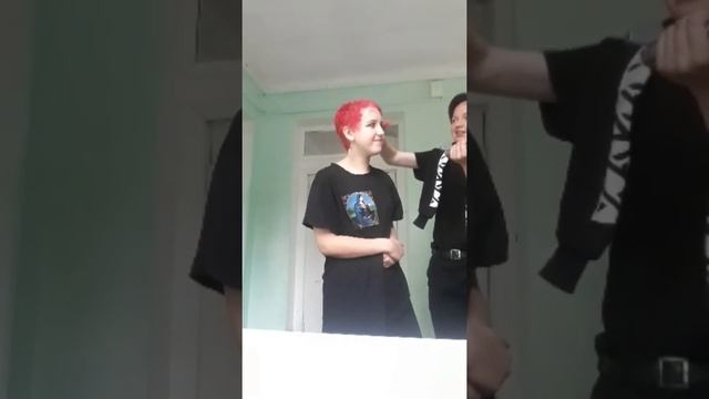 Покрасили волосы в школе туалета смотреть онлайн