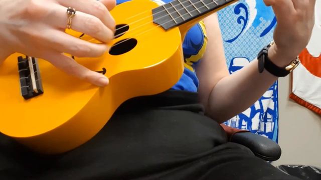 Improv 210: Crying on the Inside (Mahalo U-Smile soprano ukulele) смотреть онлайн