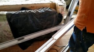 Как соединить пластиковое окно и дверь