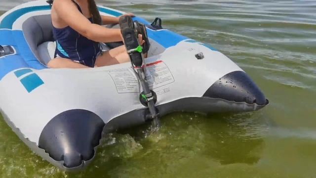 Надувная лодка с приводом от шуруповерта ?