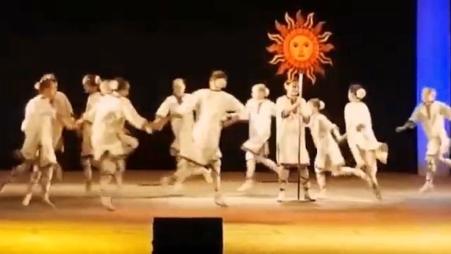 Ансамбль танца "Сибирочка". Ярило, г. Омск. смотреть онлайн