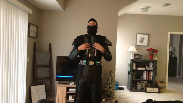 Screen Accurate Darth Vader Costume: Suit Up смотреть онлайн