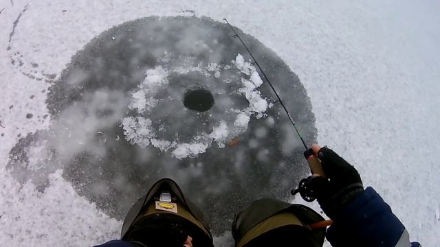Мой первый обзор! Вездеход, Тульские мормышки, Блесна Куниловъ и зимняя леска )) смотреть онлайн