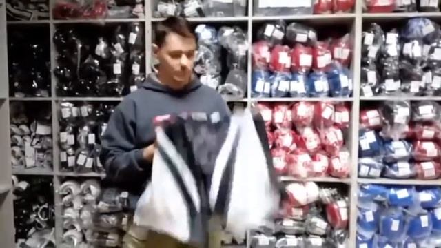 В гостях у магазина "АТАКА" Санкт Петербург! Чудиновский Егор смотреть онлайн