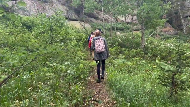 Восхождение на гору Синюха/через озеро Моховое10-06-2023Алтайский край/дорога на машине и пешком смотреть онлайн