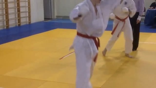 Бой Олега Крутавцева смотреть онлайн