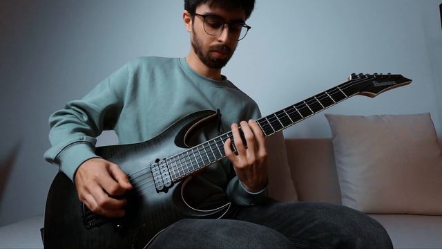 The first riff I played in my new house смотреть онлайн