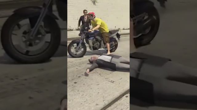 Женщины слабый пол #shorts #gta5 смотреть онлайн