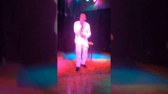 Terrell T-Rex Simon Live смотреть онлайн