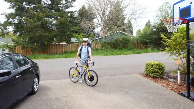 Driving a Real Car in Third Person View (Real Life Video Game) смотреть онлайн