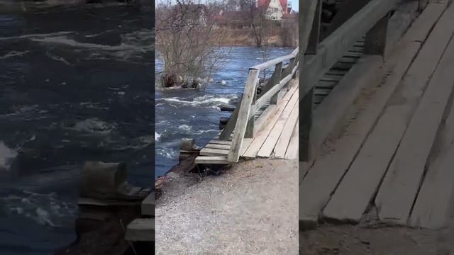 Так и живем, переезд на юг, Приозерск, Чертов мост смотреть онлайн