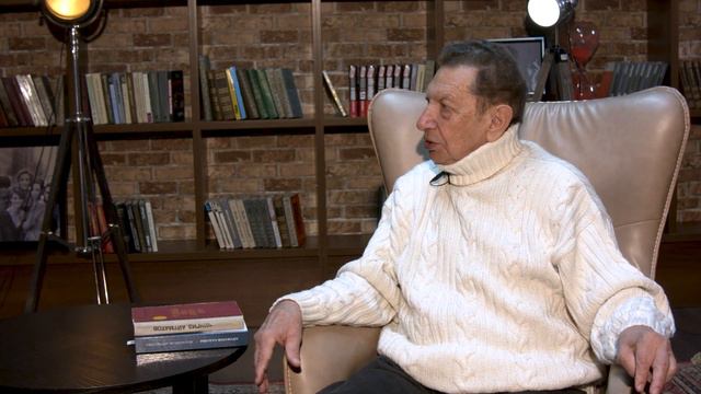 №16 Александр Кацев о ЧЫНГЫЗЕ АЙТМАТОВЕ смотреть онлайн