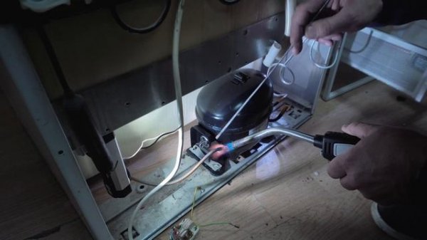 Не запускается компрессор у холодильника