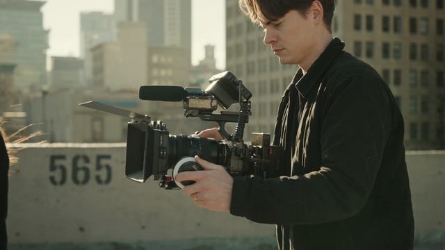 SHAPE Kit and accessories for Sony FX3 смотреть онлайн
