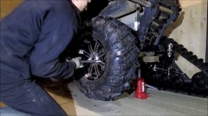 Квадроцикл CFMOTO X8 гусеницы Camoplast T4S установка