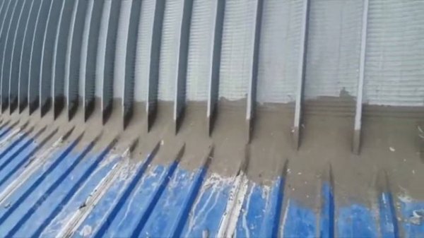 Применение эластичной гидроизоляции ARENA PolyElast Plus 2K на крыше