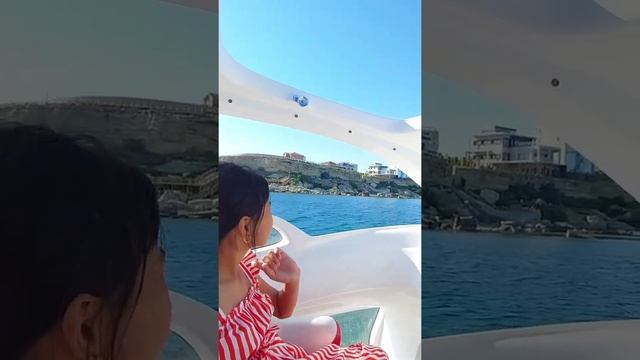 день шестой, отдых на Каспийском море, сегодня катаемся на катере вдоль побережья... смотреть онлайн